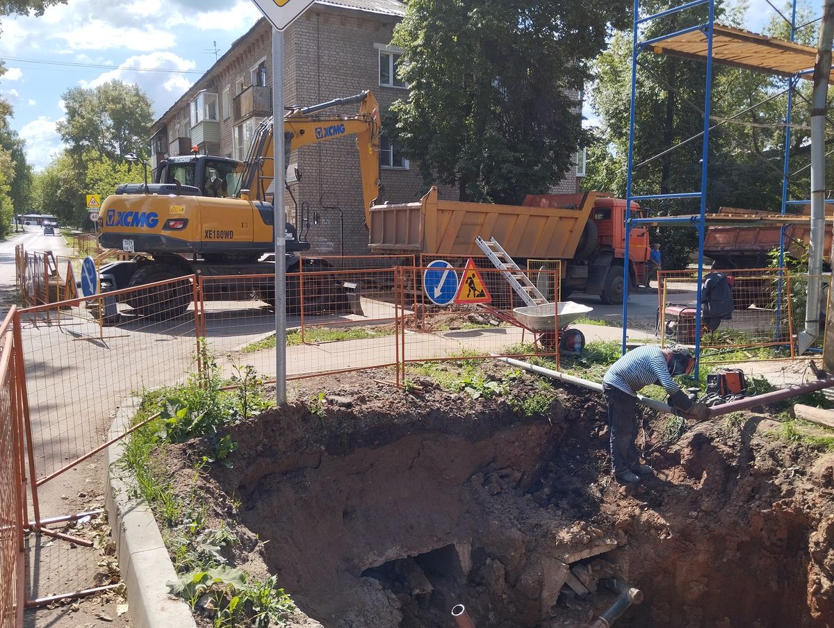 На ул. Цеховой, Широнинцев и Шинников Т Плюс обновляет 3 километра  теплосетей