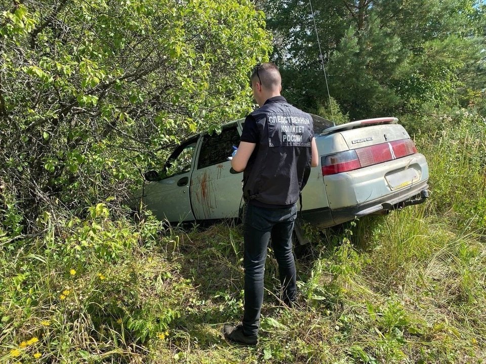 В Вятских Полянах мужчина зарезал друга в его автомобиле