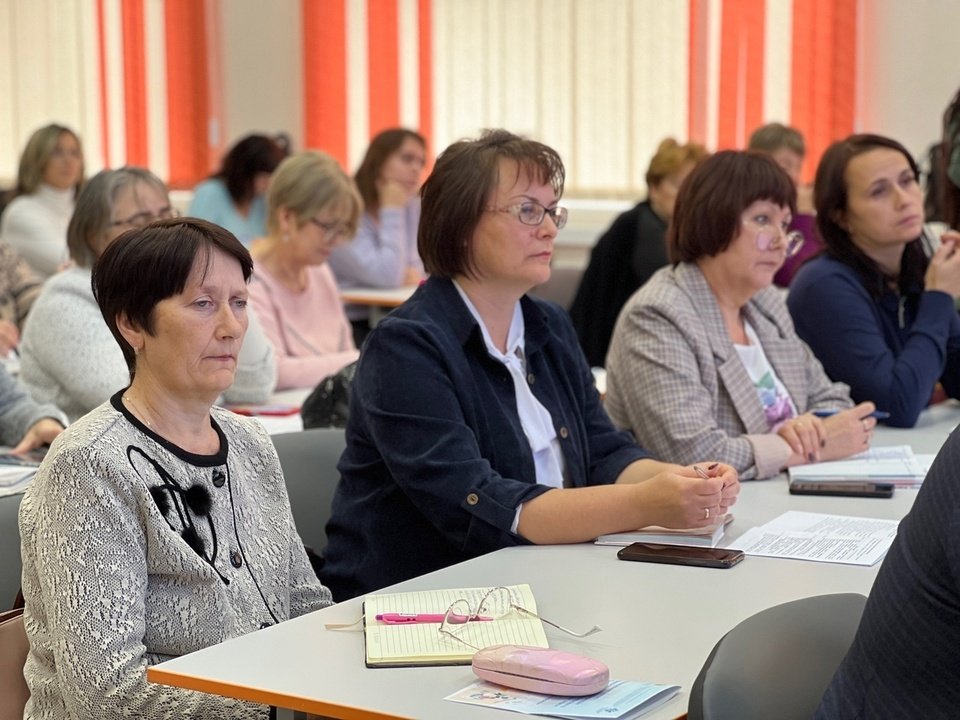 В Кировской области обсудили задачи и перспективы психологической безопасности образовательной среды