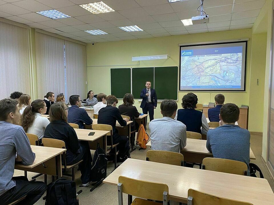 Ученики «Газпром-класса» прошли в финал конкурса «Ступени»