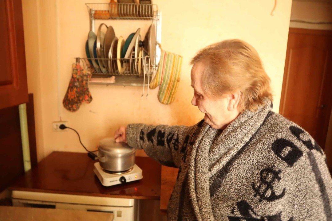 Жильцы дома на Пятницкой, 1 уже два месяца живут без горячей воды