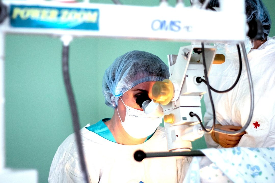 Для лечения катаракты кировские офтальмологи используют метод факоэмульсификации