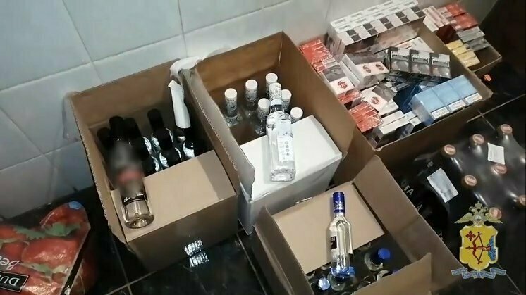 В круглосуточном магазине на Ломоносова изъяли более 500 литров алкоголя