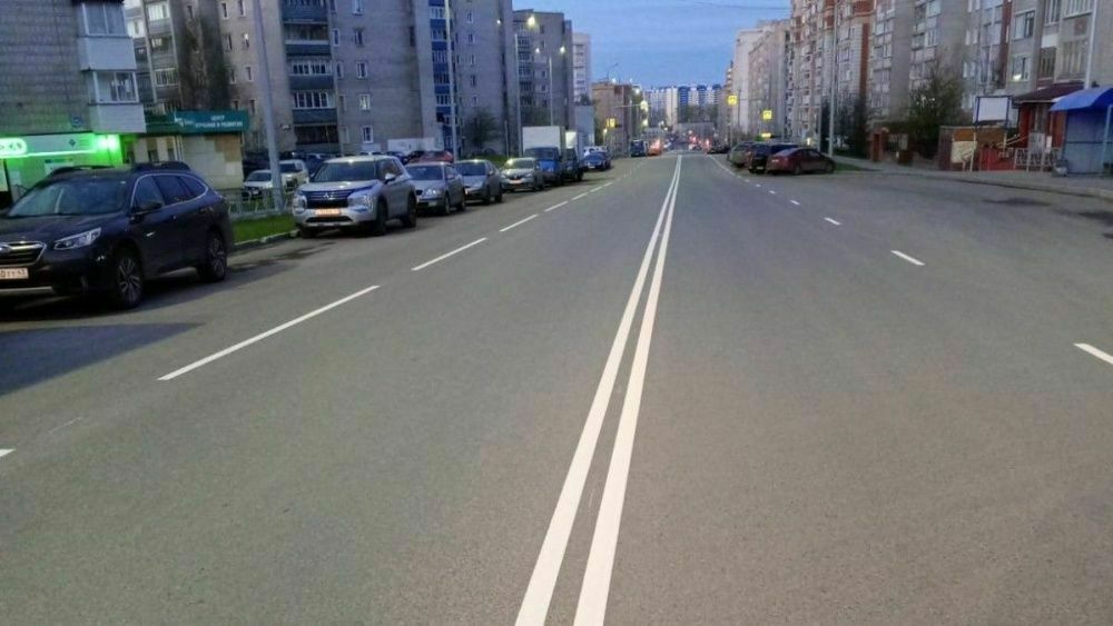 На 58 улицах Кирова обновили дорожную разметку