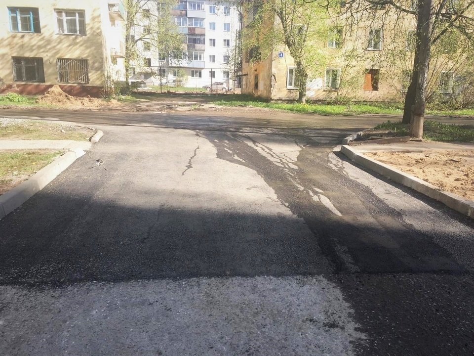 «Т Плюс» восстановила 12 дворовых территорий в местах зимних ремонтов в Кирове