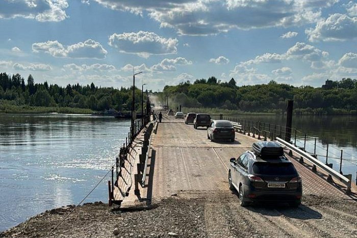 В Малмыжском районе открыли понтонный мост
