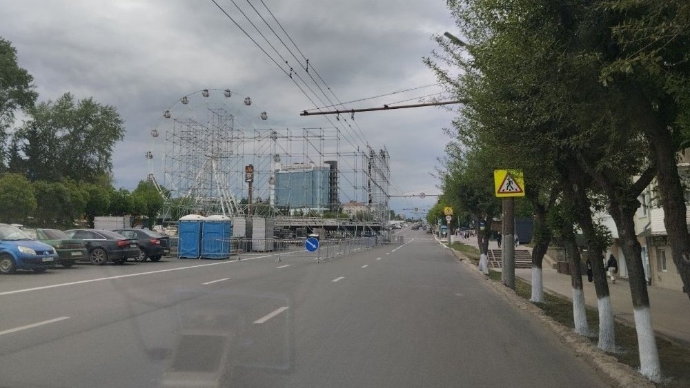 В Кирове начали перекрывать улицы ко Дню города