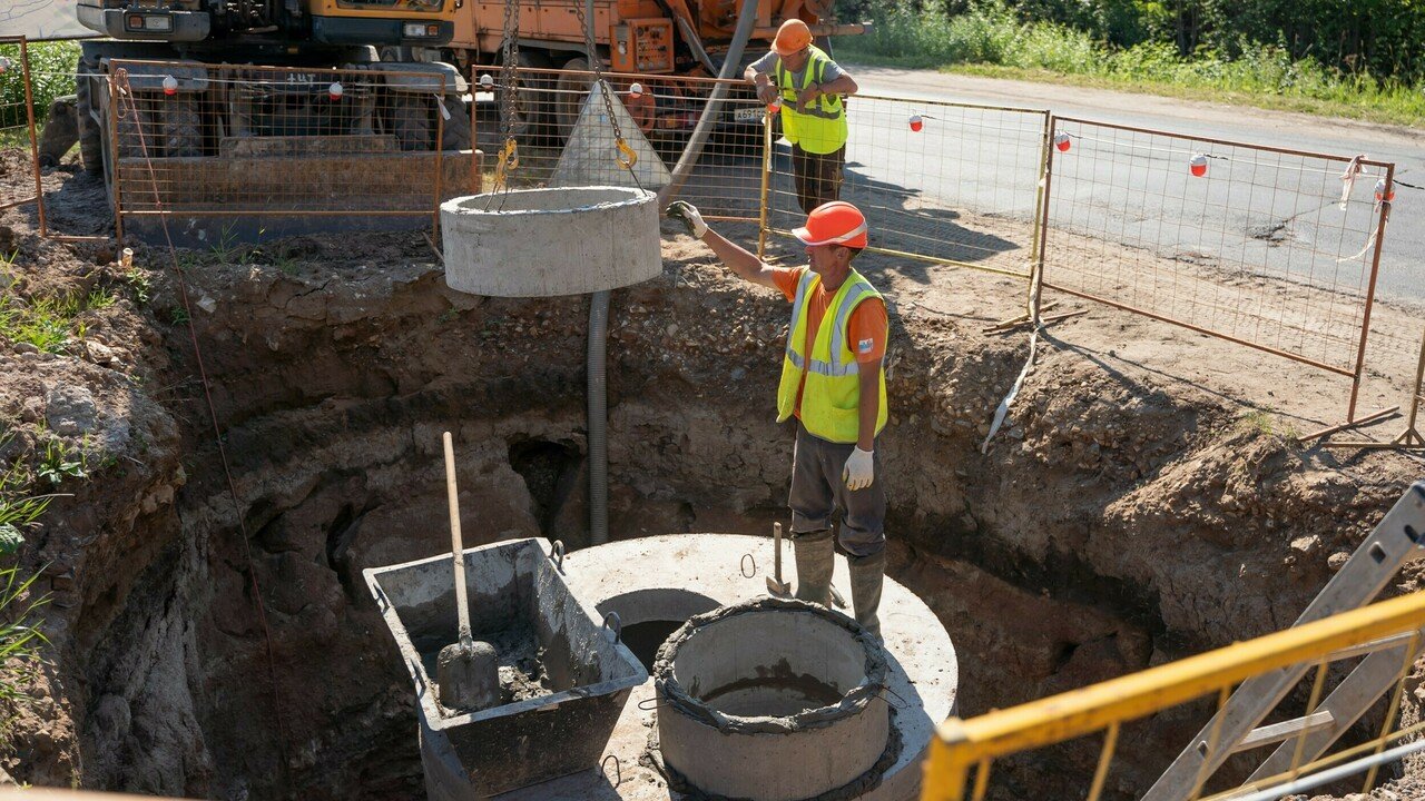 «Водоканал» продолжает строительство водопровода в поселке Ганино