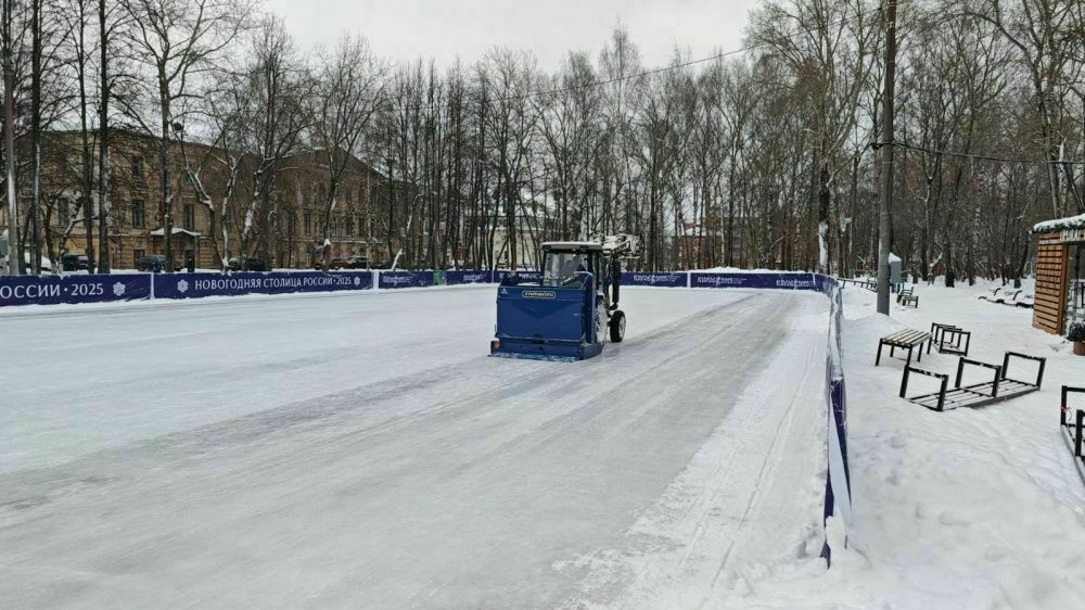 В Кирове вновь открыли общегородские катки