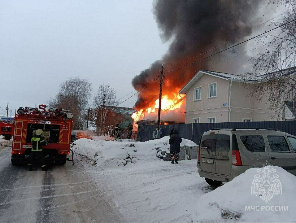 В Кирове сгорел частный дом