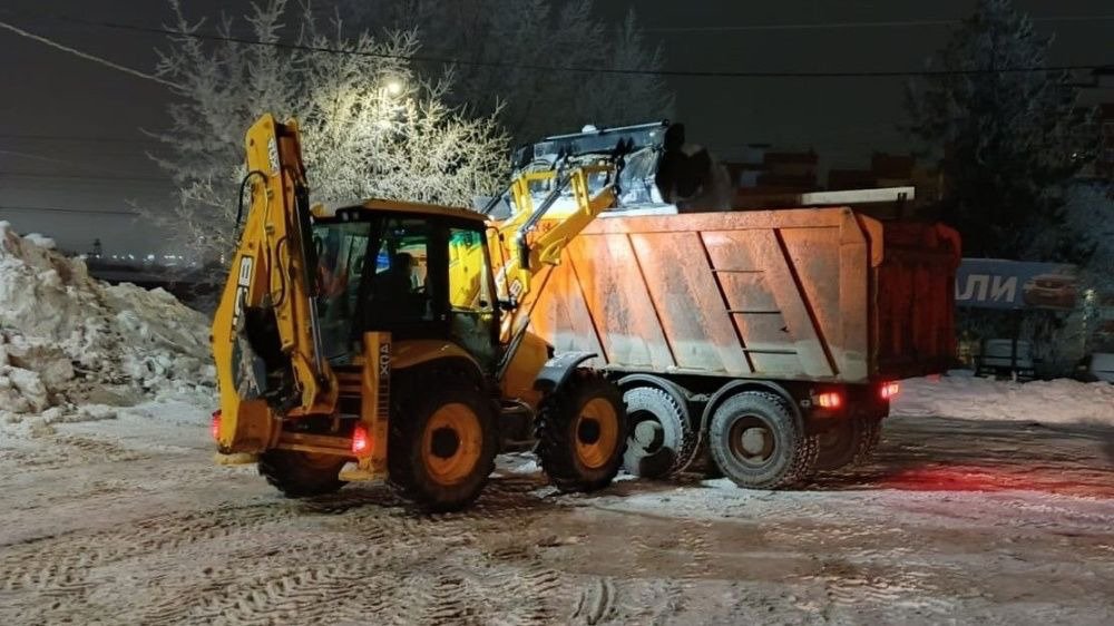 В предстоящие сутки снег вывезут с 5 улиц