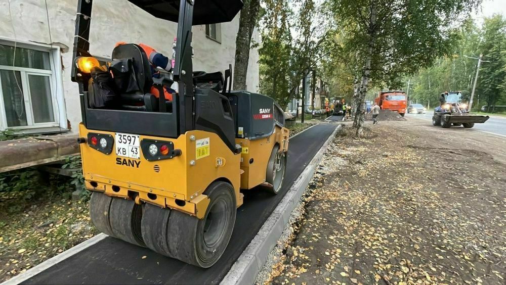 В Дороничах, Нововятске и Лянгасово обустроят тротуары