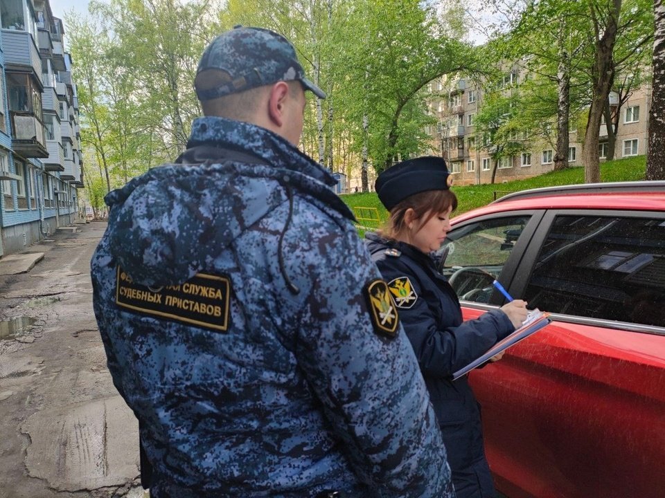 Кировчанину пришлось оплатить 100 штрафов после покупки нового автомобиля