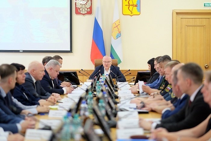 25 учителей Кировской области удостоены президентских наград