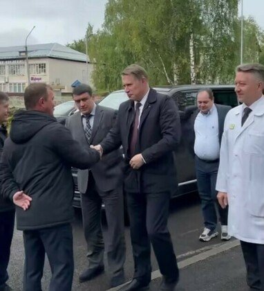 Скрин видео со страницы Ростислава Гольдштейна
