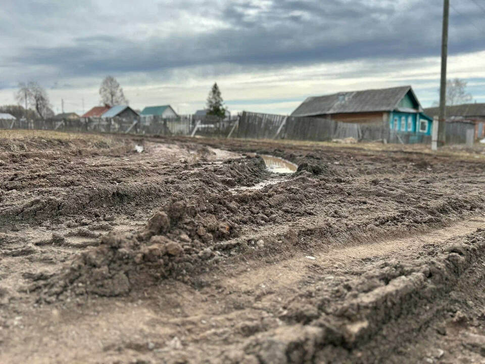 Грунтовые дороги региона готовят к зимней эксплуатации