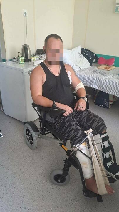 Раненому бойцу из Кировской области доставили электрическую коляску